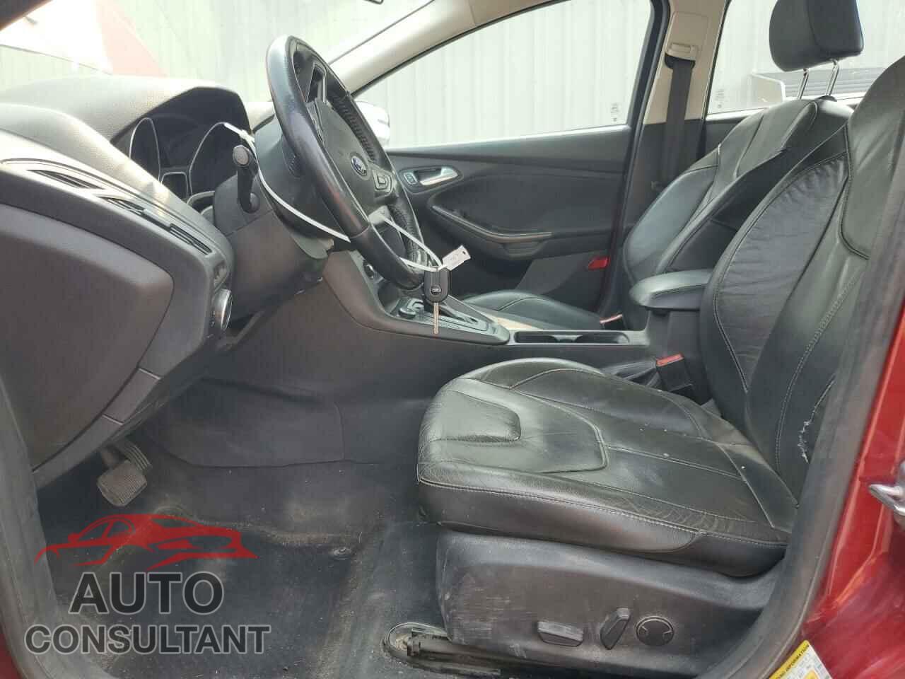 FORD FOCUS 2015 - 1FADP3F21FL213883