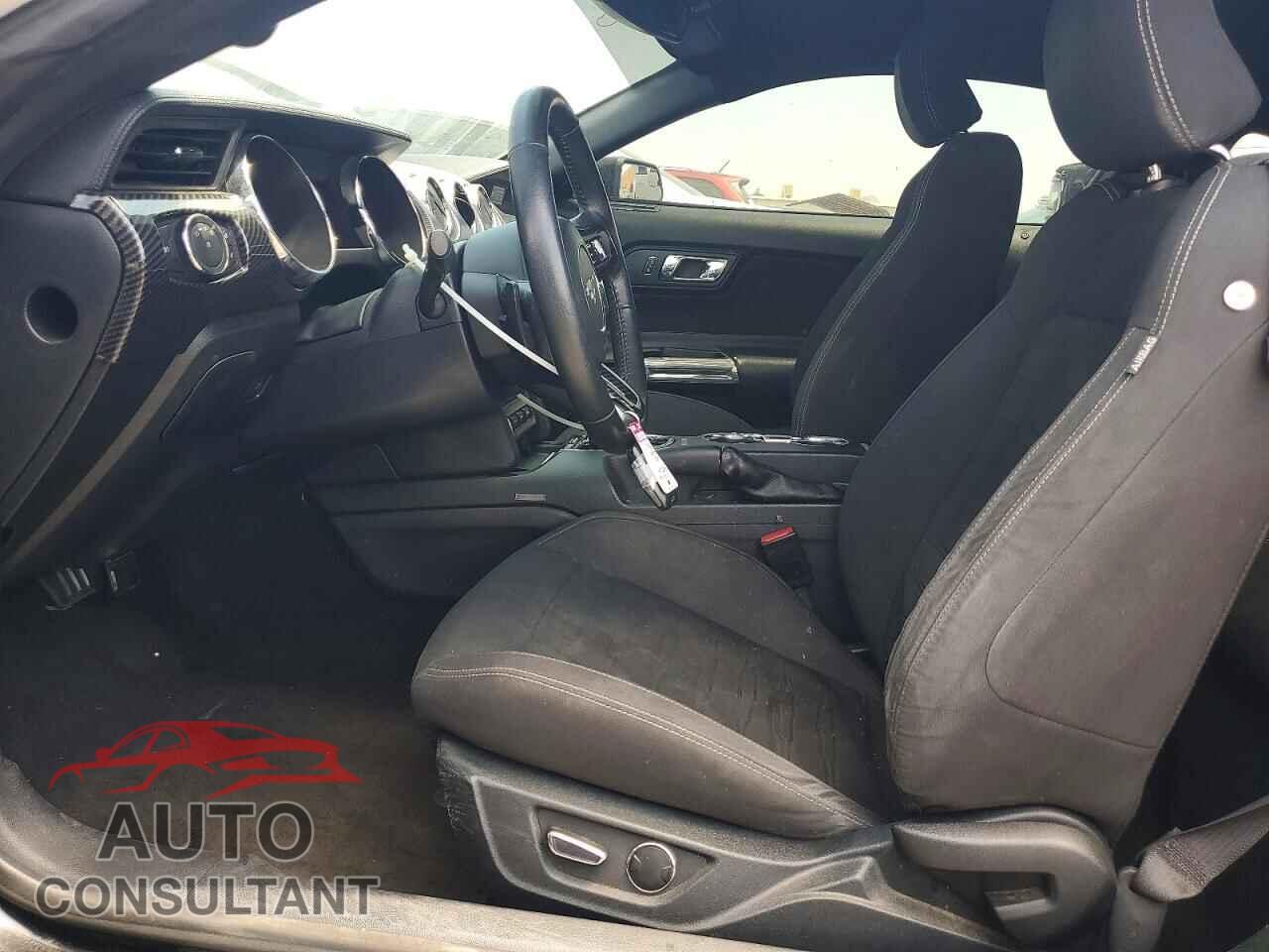 FORD MUSTANG 2015 - 1FA6P8TH1F5413696