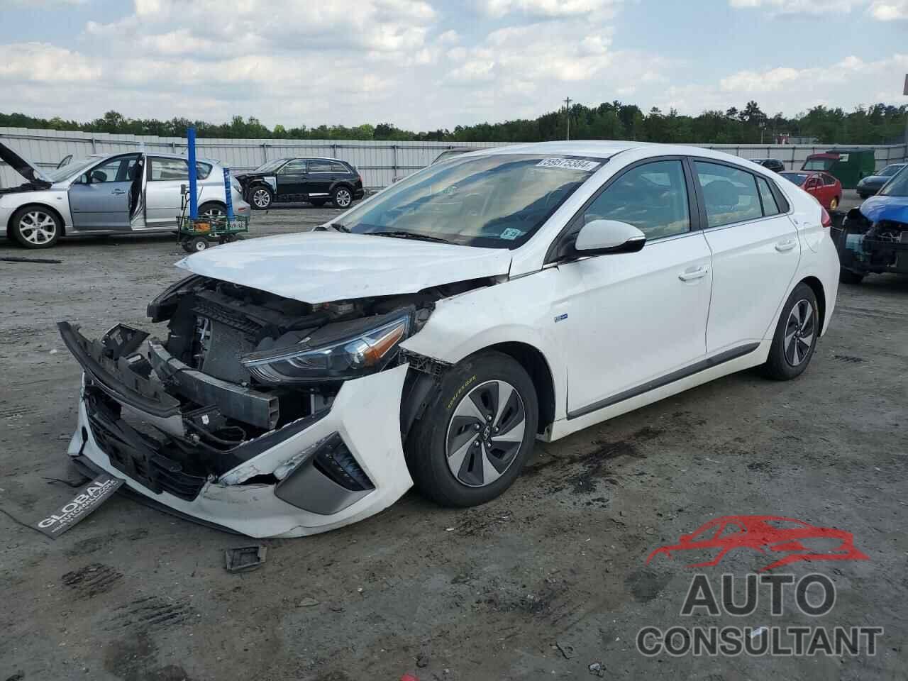 HYUNDAI IONIQ 2018 - KMHC75LC5JU090537