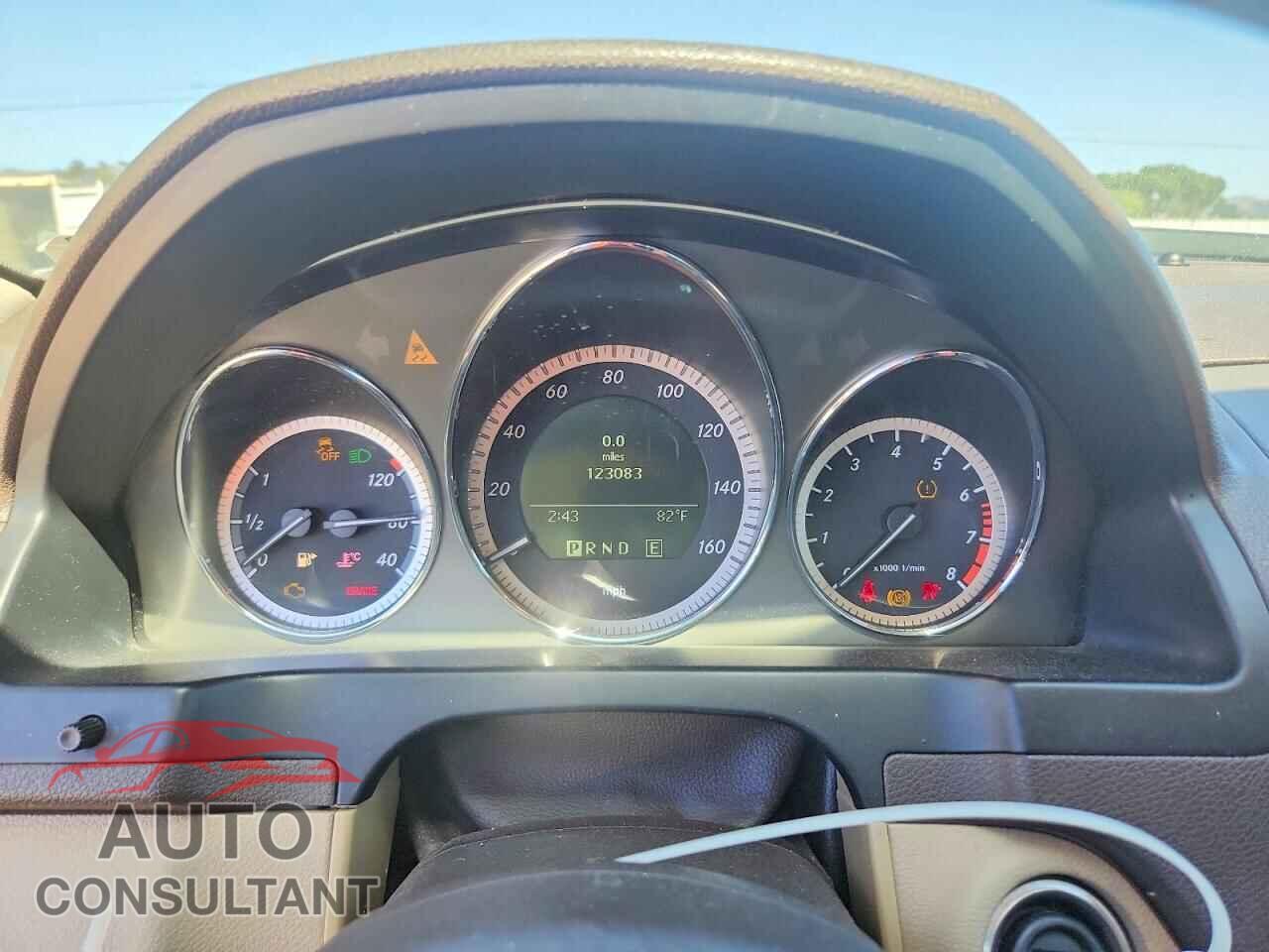 MERCEDES-BENZ C-CLASS 2011 - WDDGF5EB4BR141176
