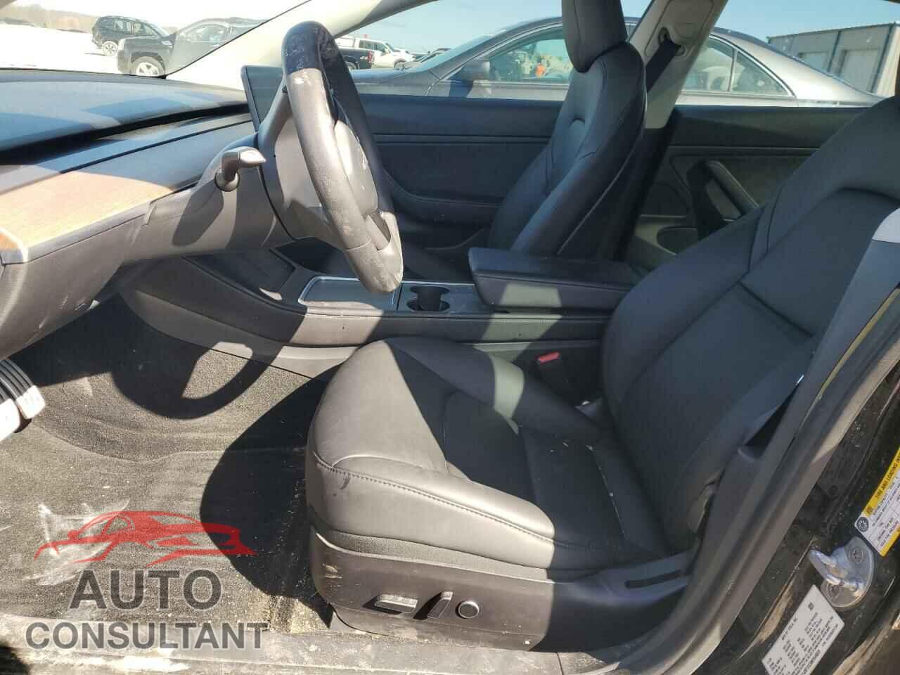 TESLA MODEL 3 2021 - 5YJ3E1EC3MF849828