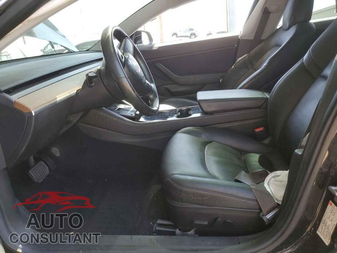 TESLA MODEL 3 2018 - 5YJ3E1EA5JF013321