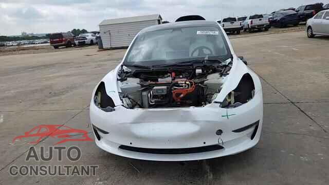 TESLA MODEL 3 2022 - 5YJ3E1EB8NF270259