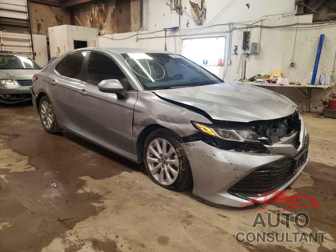 TOYOTA CAMRY 2019 - 4T1B11HK2KU247433