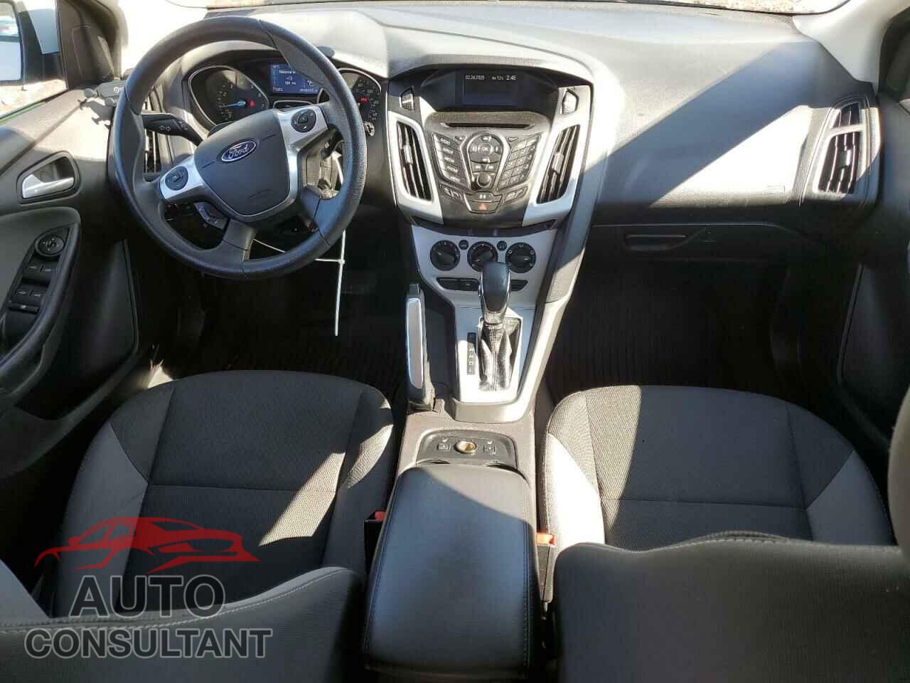 FORD FOCUS 2014 - 1FADP3F29EL158923