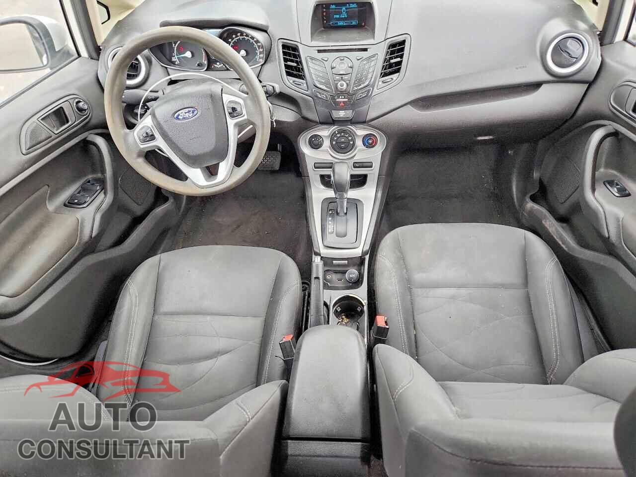 FORD FIESTA 2017 - 3FADP4EJ8HM157635