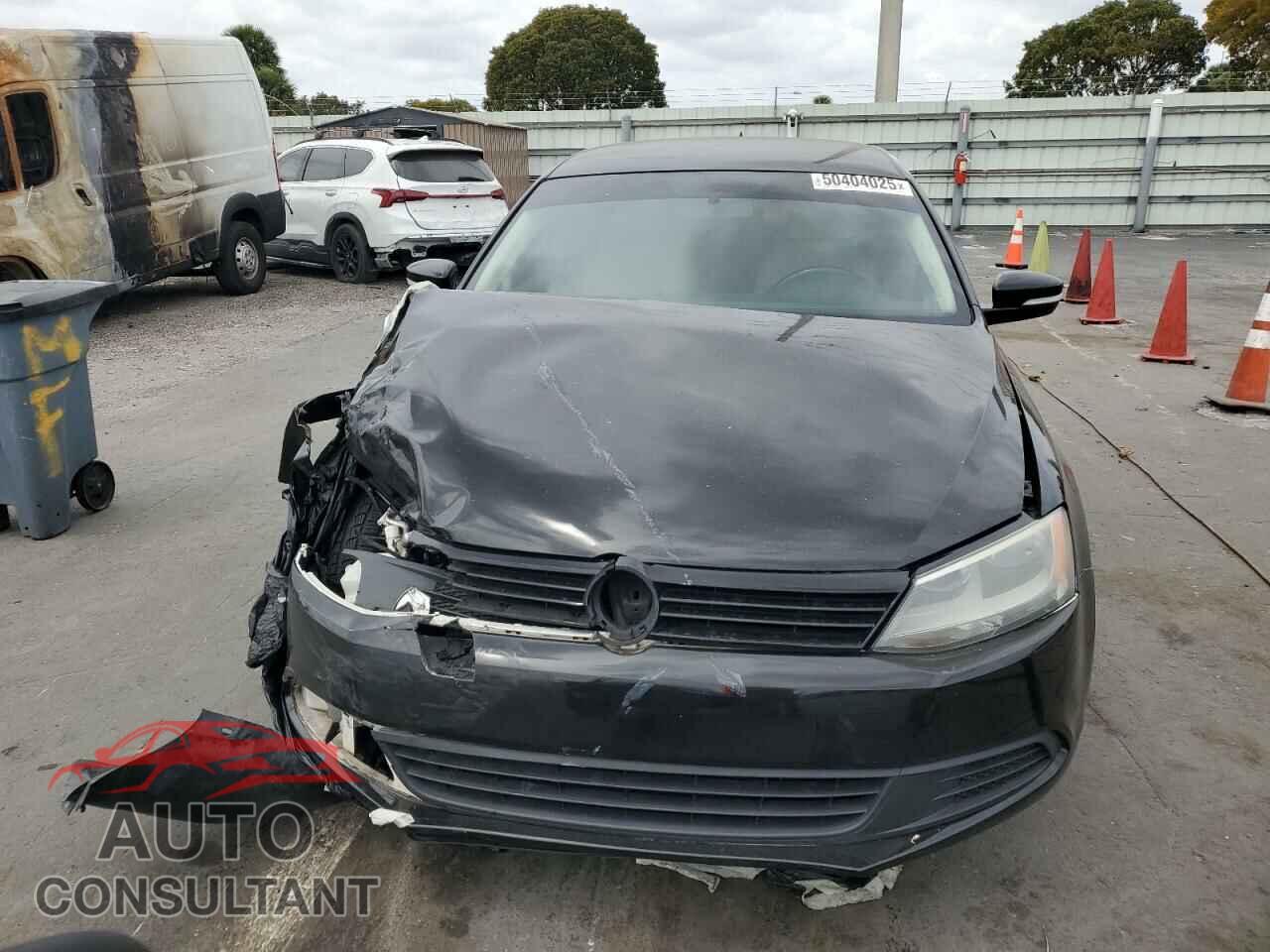 VOLKSWAGEN JETTA 2012 - 3VWDX7AJ9CM317030