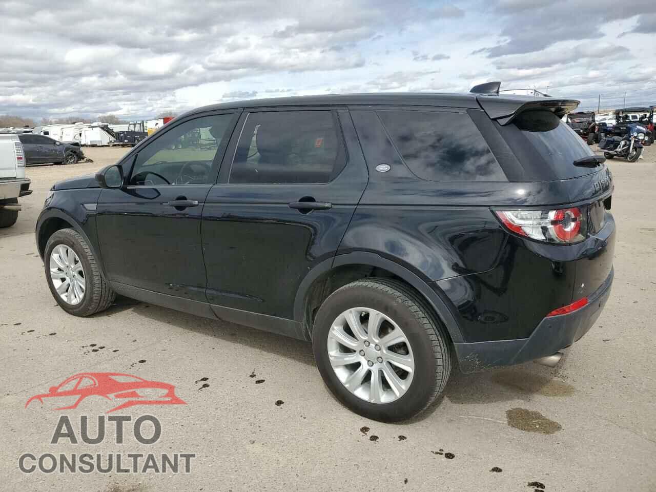LAND ROVER DISCOVERY 2017 - SALCP2BG9HH672143