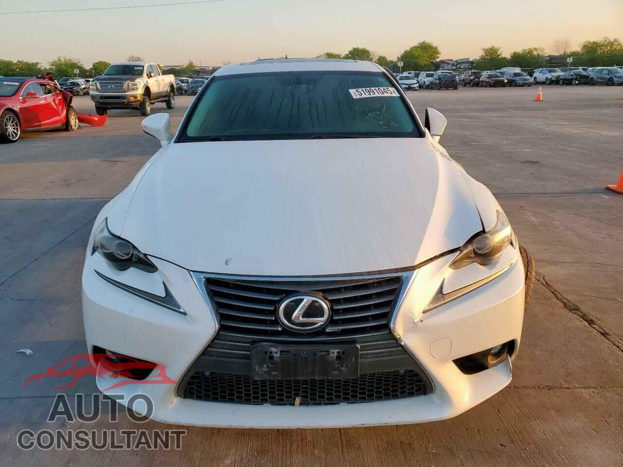 LEXUS IS 2015 - JTHBF1D28F5052849
