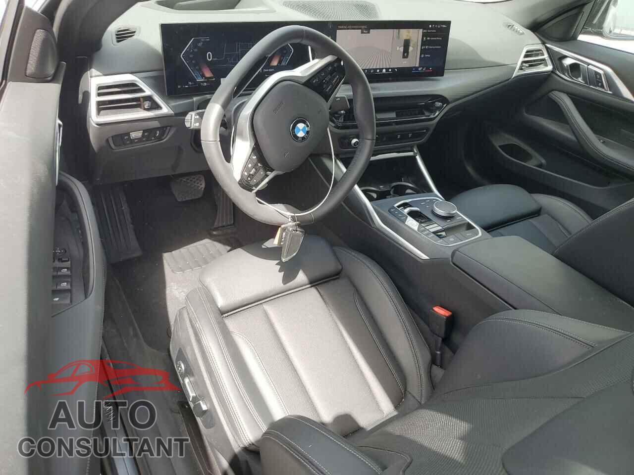 BMW 4 SERIES 2025 - WBA33DB02SCT88386