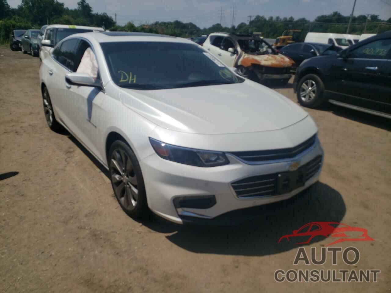 CHEVROLET MALIBU 2018 - 1G1ZE5SX0JF261989
