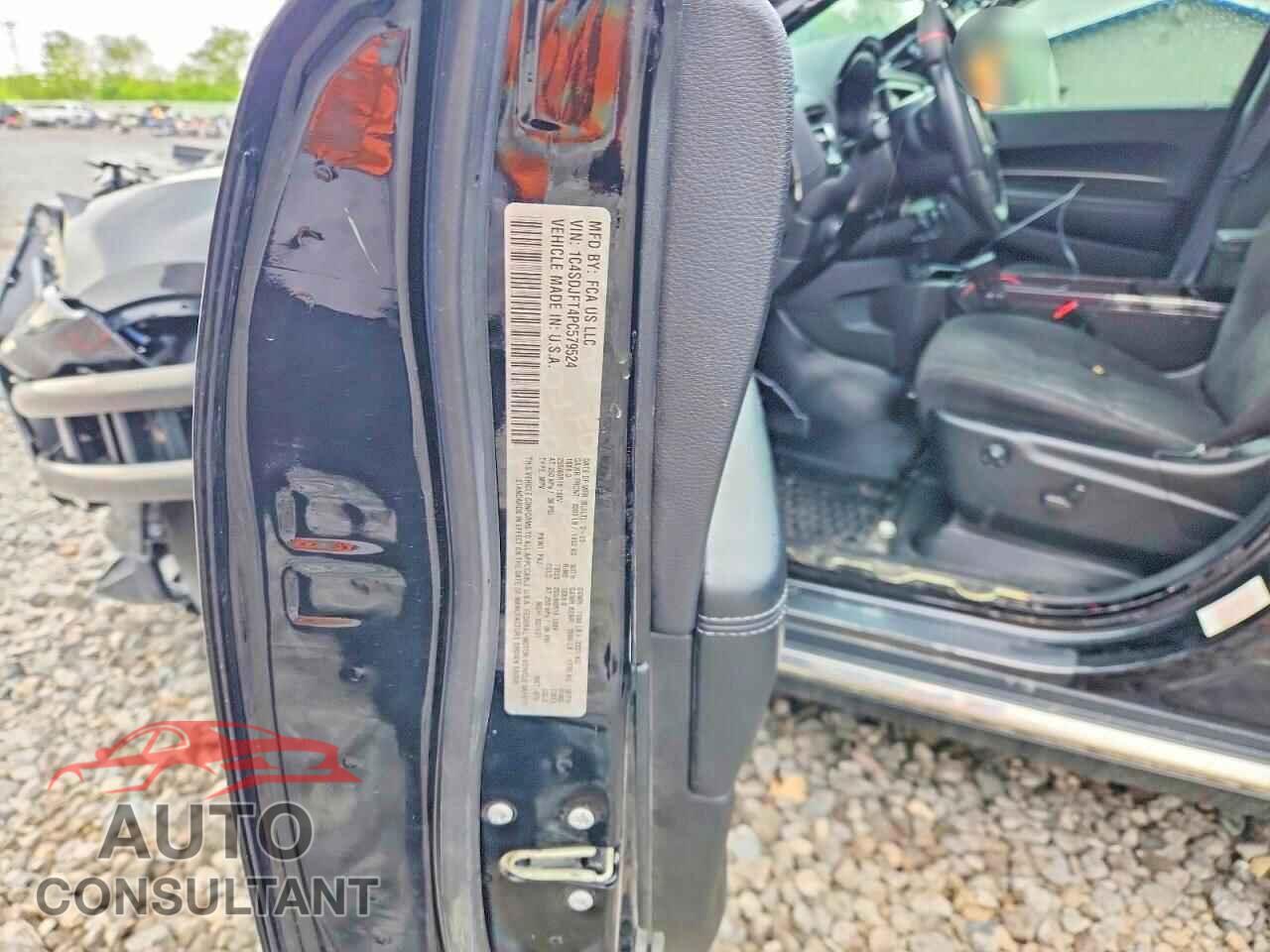 DODGE DURANGO 2023 - 1C4SDJFT4PC579524