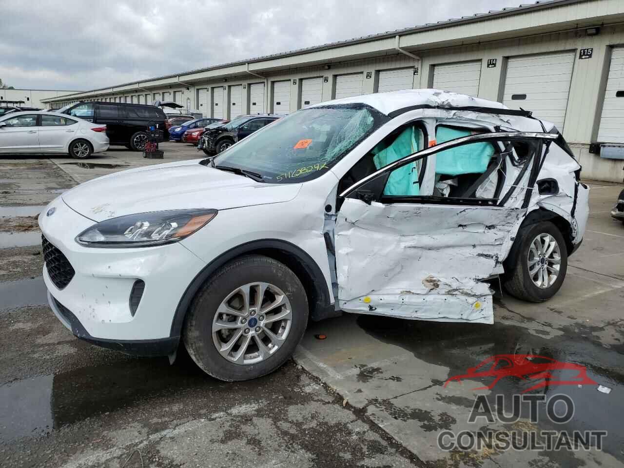 FORD ESCAPE 2022 - 1FMCU0G60NUB15219