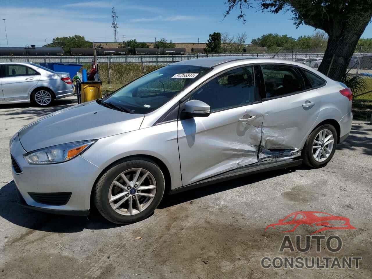 FORD FOCUS 2017 - 1FADP3F21HL232923