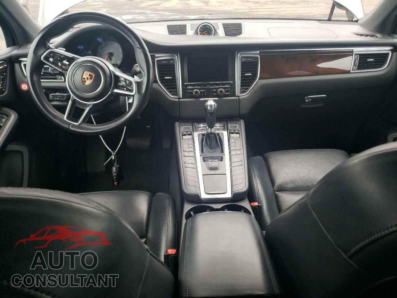 PORSCHE MACAN 2016 - WP1AB2A59GLB52757