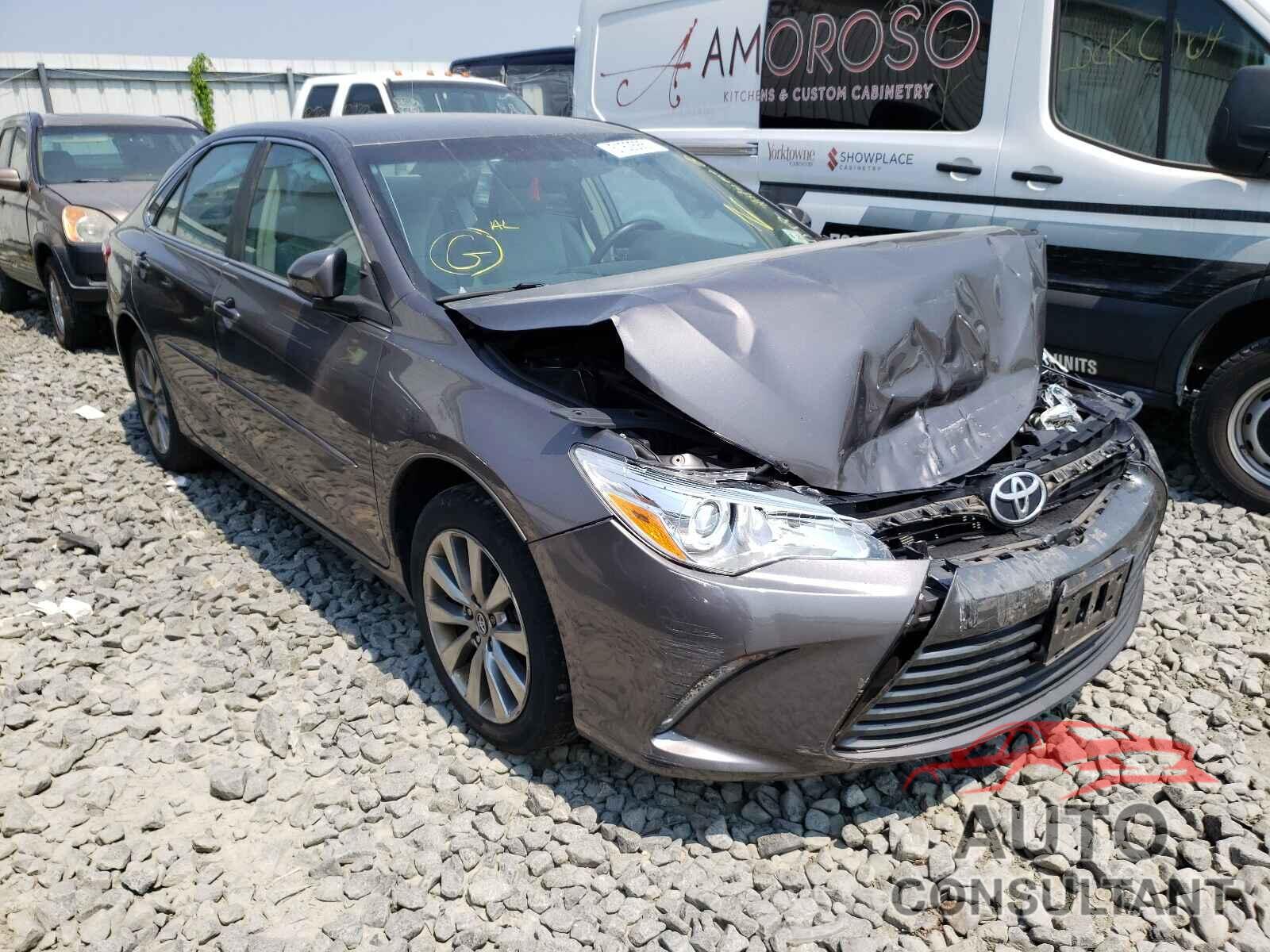 TOYOTA CAMRY 2016 - 4T4BF1FK3GR575381