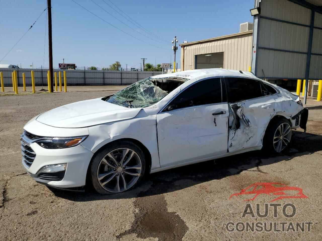 CHEVROLET MALIBU 2021 - 1G1ZD5ST2MF045677