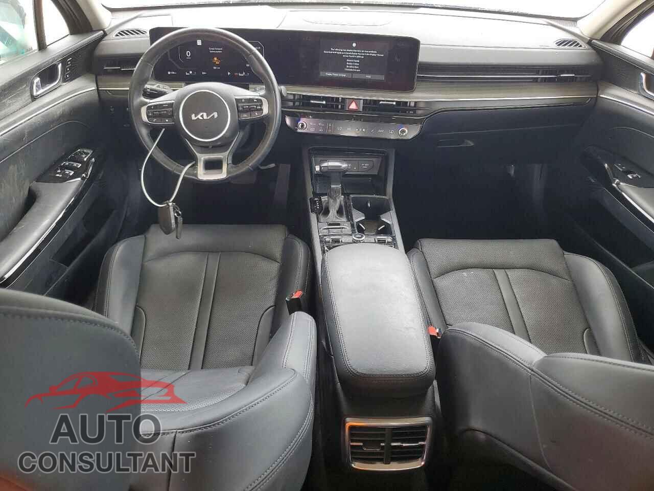 KIA K5 2025 - KNAG34J78S5364291
