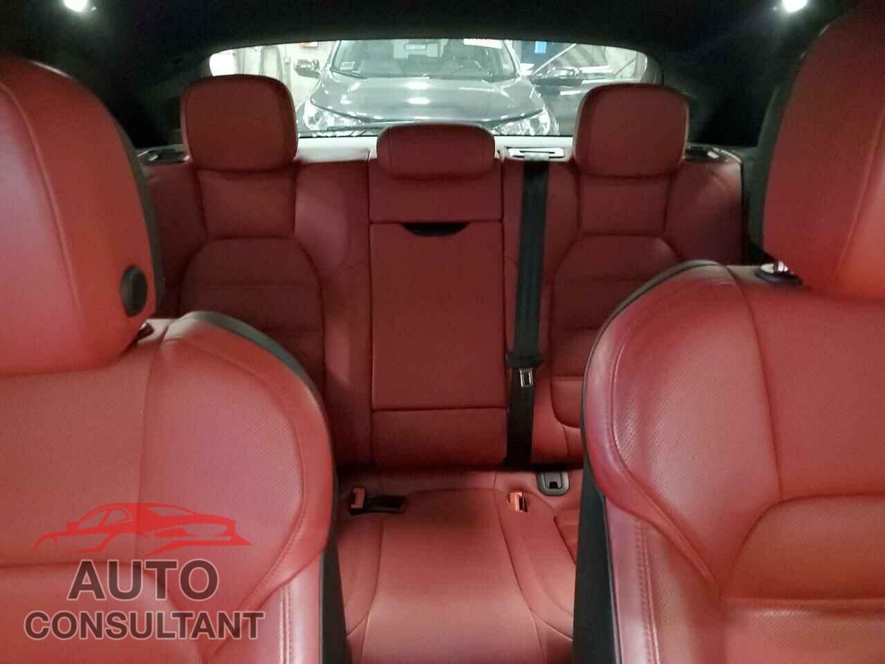PORSCHE MACAN 2017 - WP1AG2A53HLB52529