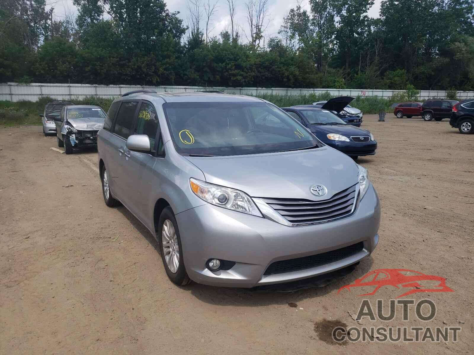 TOYOTA SIENNA 2016 - 5TDYK3DC4GS691558