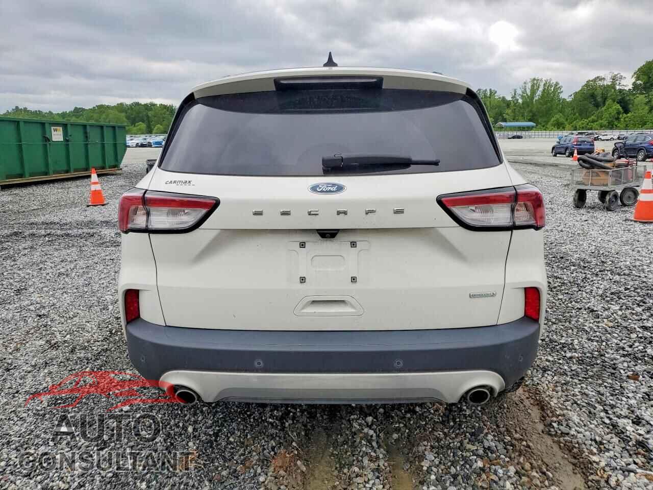 FORD ESCAPE 2020 - 1FMCU0H64LUA93317