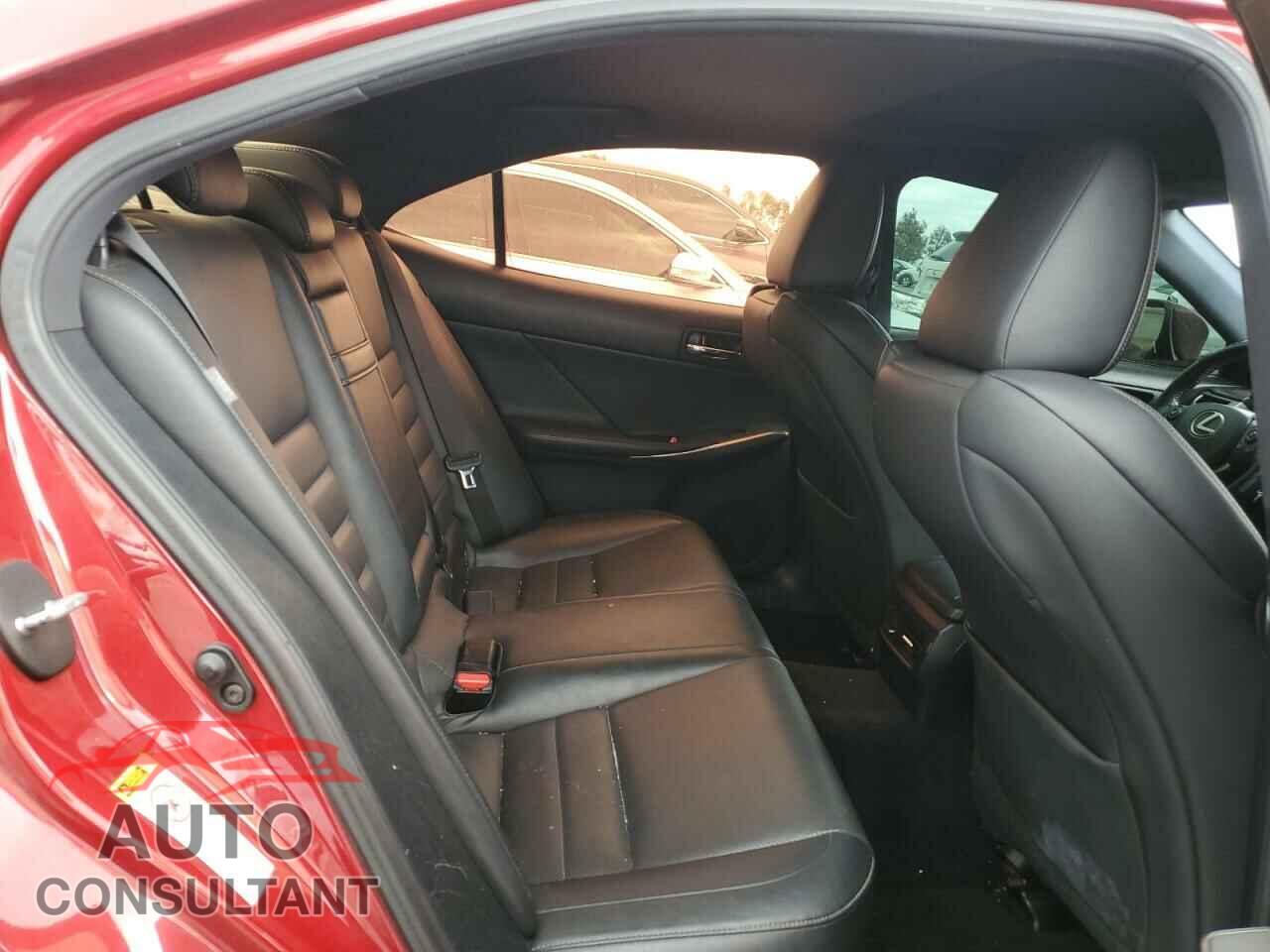 LEXUS IS 2014 - JTHBF1D27E5017119