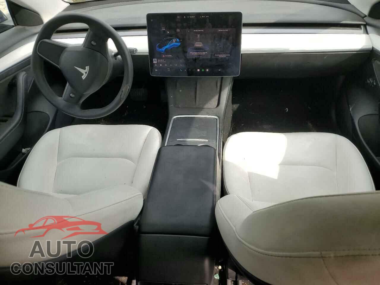 TESLA MODEL 3 2021 - 5YJ3E1EA8MF973141