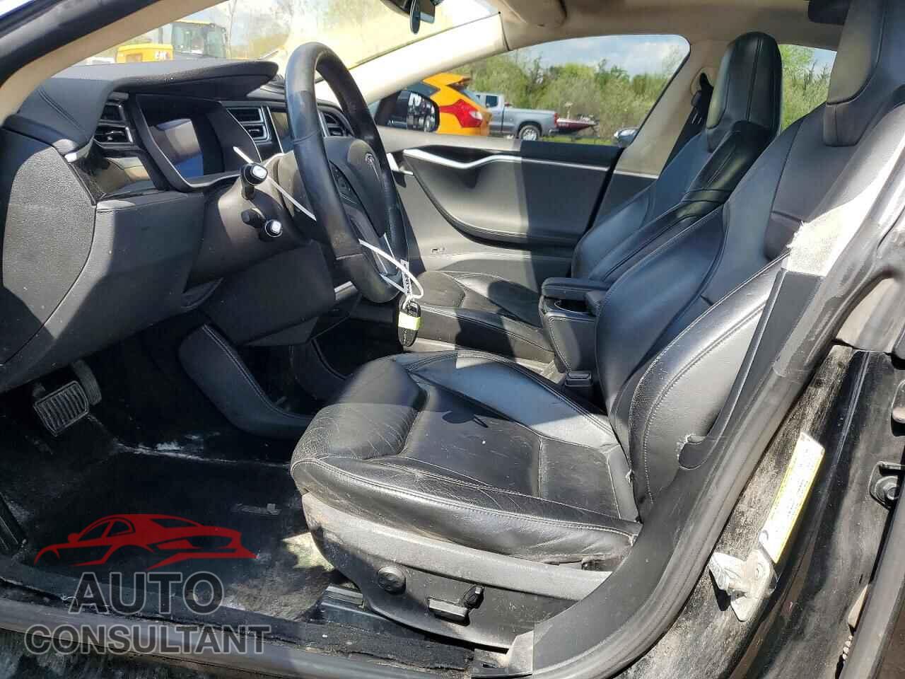 TESLA MODEL S 2015 - 5YJSA1S29FF090933
