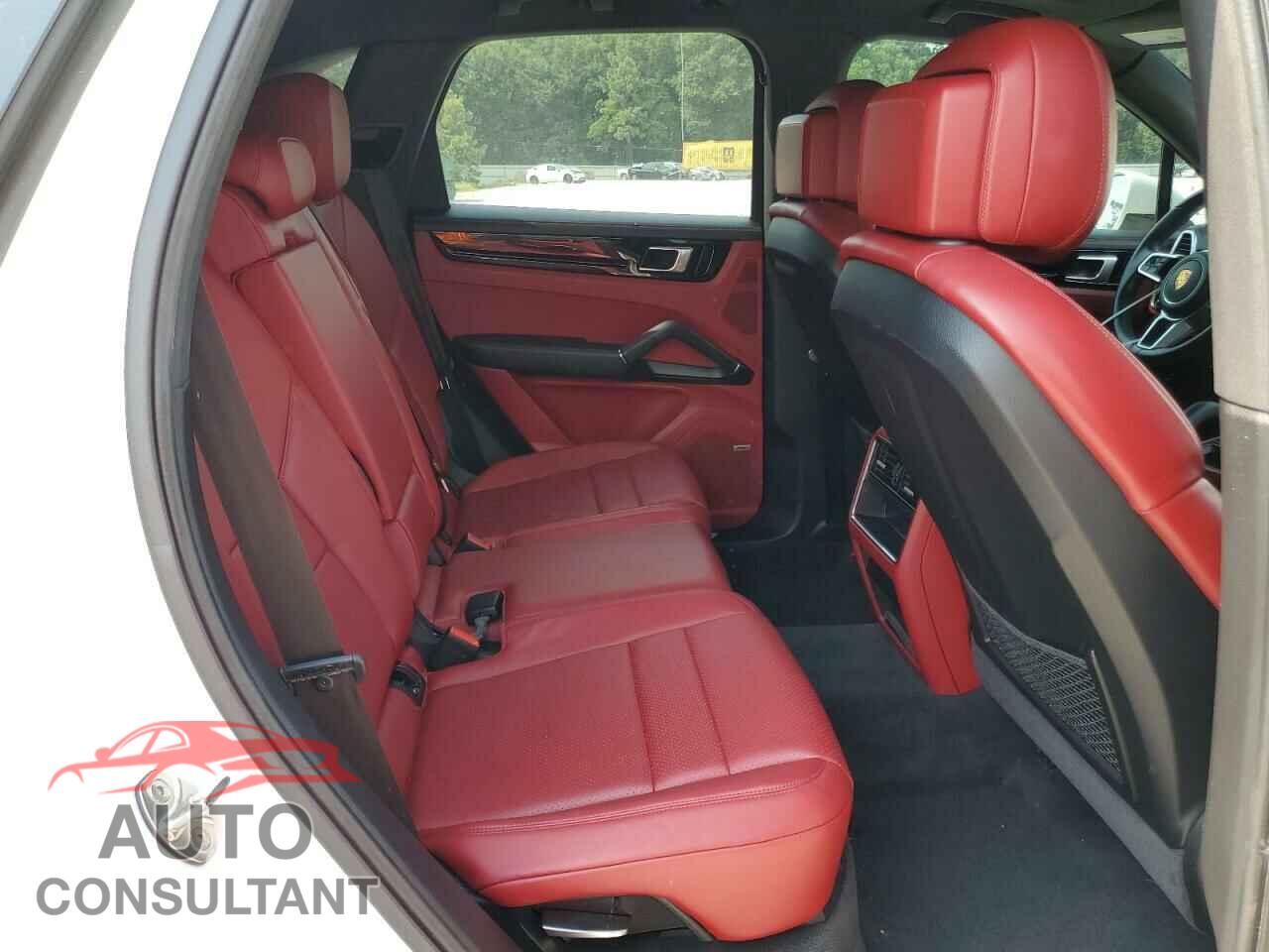 PORSCHE CAYENNE 2020 - WP1AA2AY5LDA08656