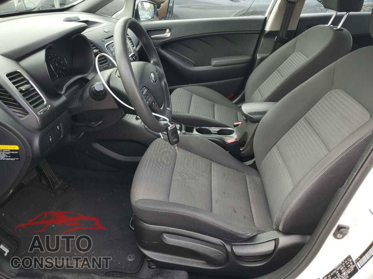 KIA FORTE 2017 - 3KPFL4A77HE082316