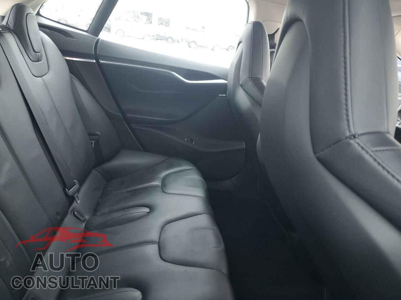 TESLA MODEL S 2014 - 5YJSA1S18EFP40857