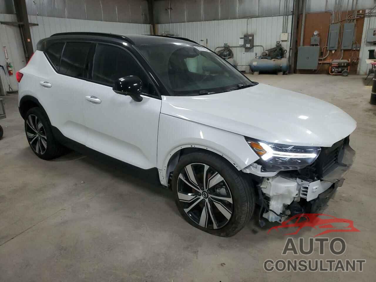 VOLVO XC40 2021 - YV4ED3UR3M2533813