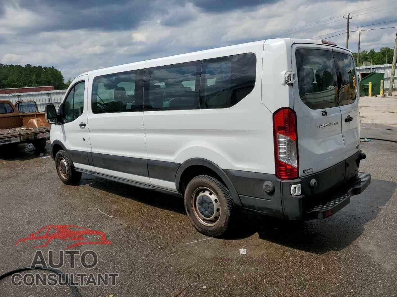 FORD TRANSIT 2019 - 1FBZX2YM5KKB71165