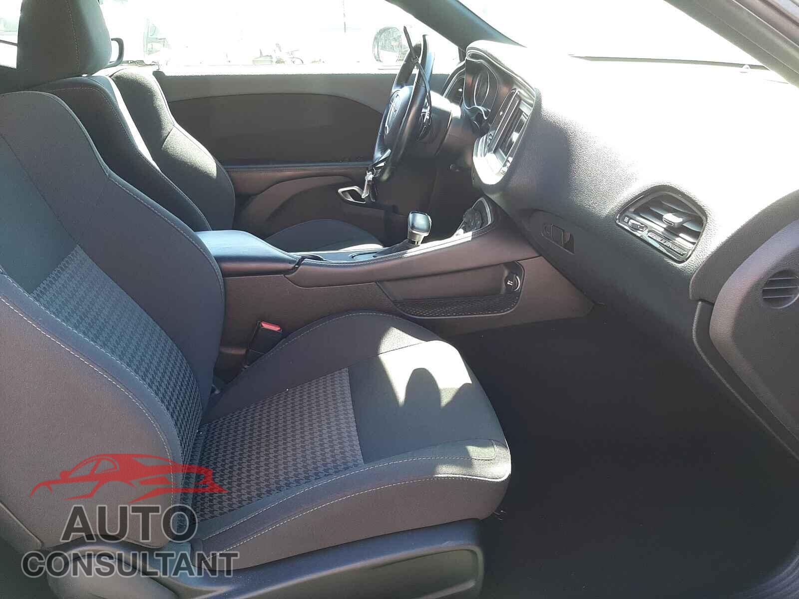 DODGE CHALLENGER 2019 - 2C3CDZBT1KH654716