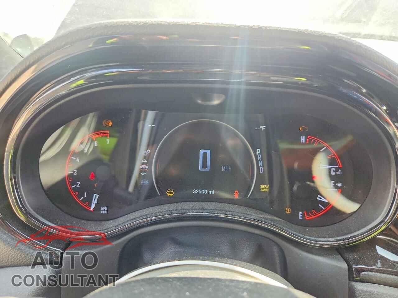 DODGE DURANGO 2023 - 1C4SDJFT1PC688748