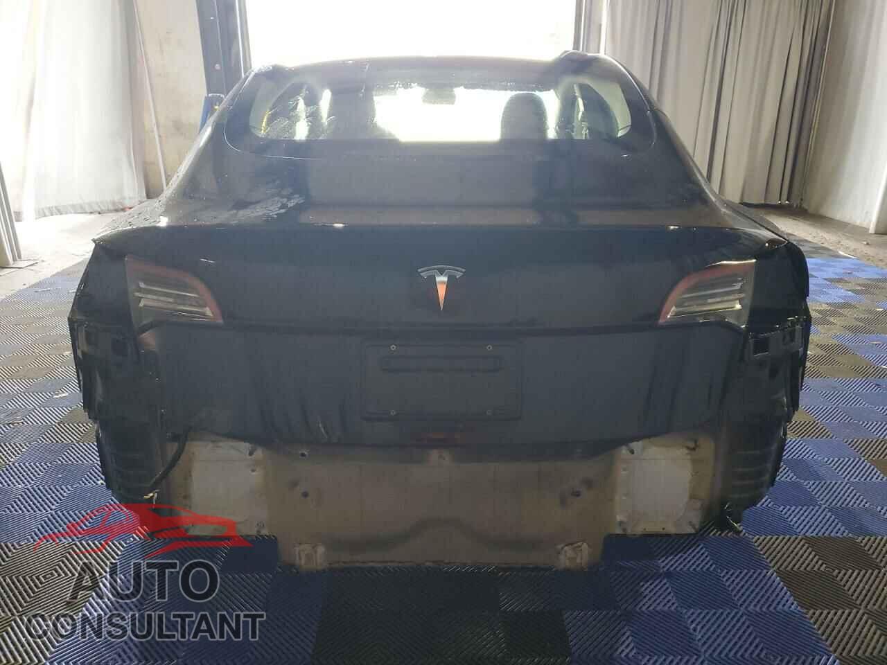 TESLA MODEL 3 2022 - 5YJ3E1EAXNF287491