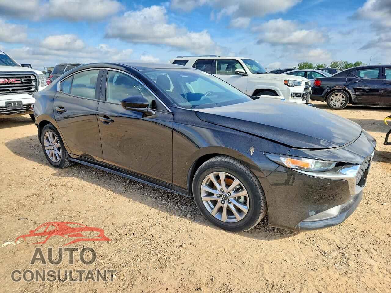 MAZDA 3 2019 - 3MZBPABL7KM110431
