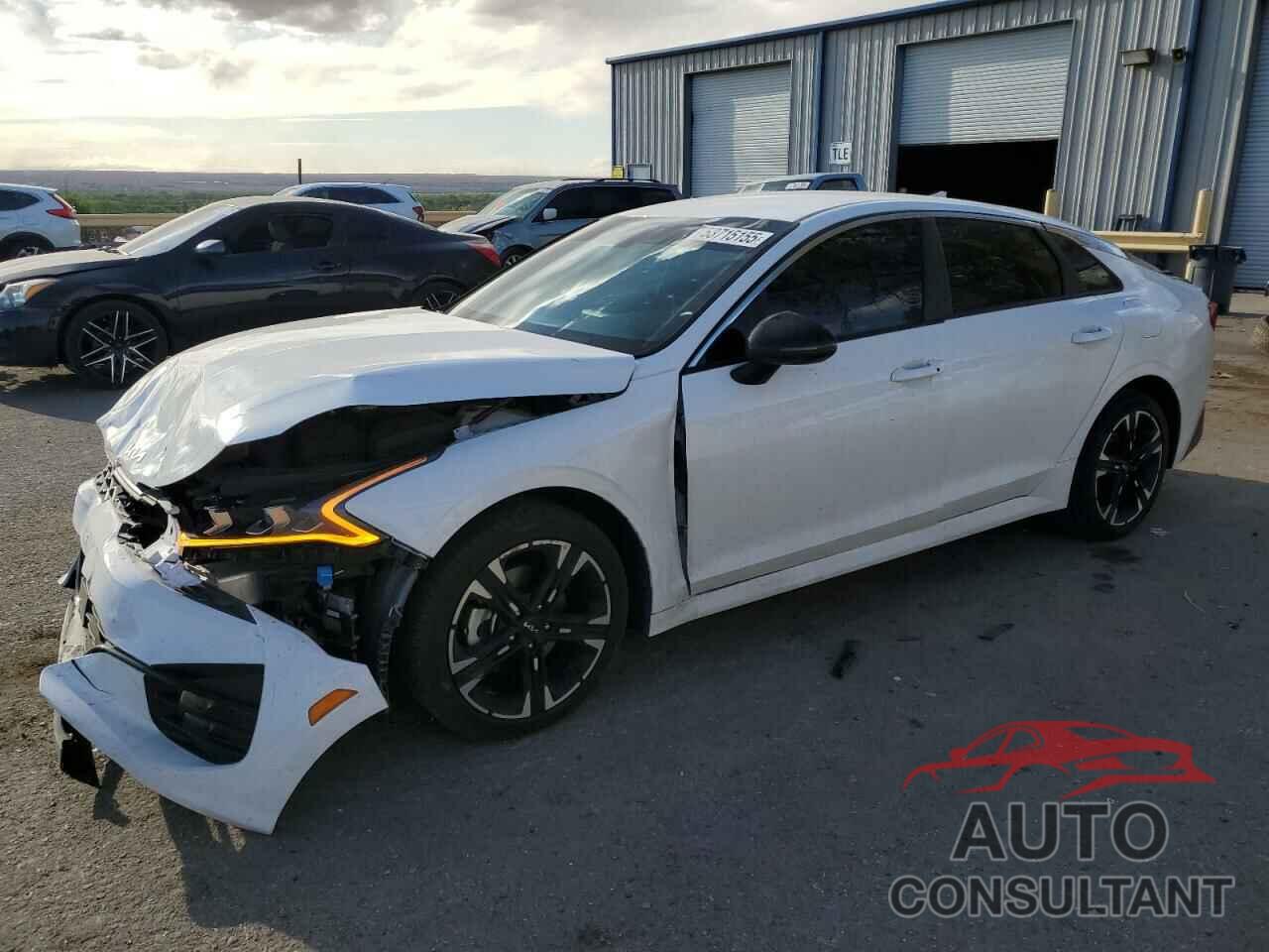 KIA K5 2024 - 5XXG64J20RG266845
