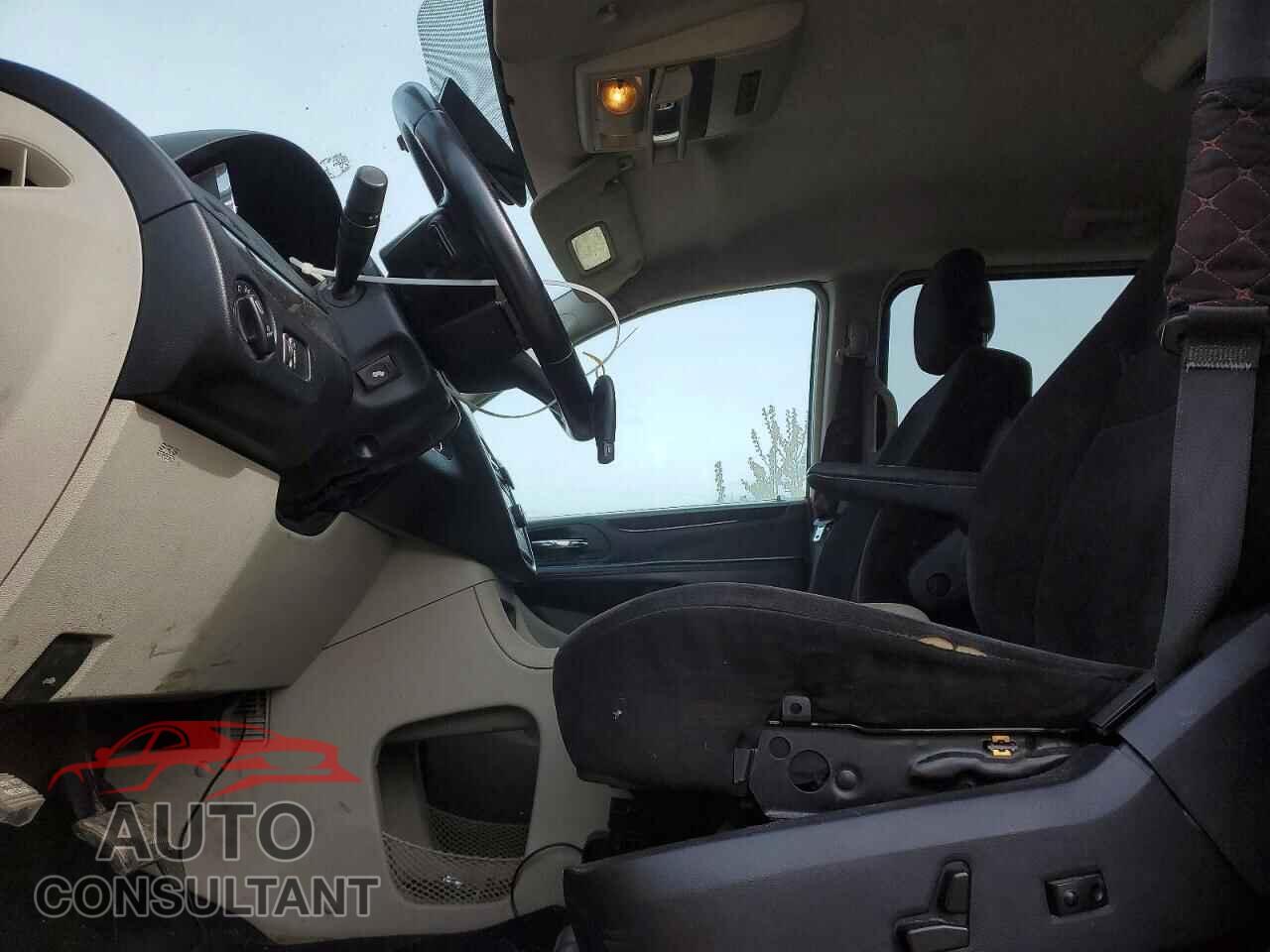 DODGE CARAVAN 2013 - 2C4RDGDG8DR697330