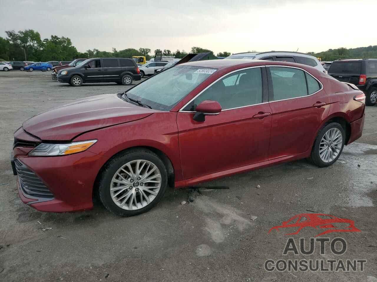 TOYOTA CAMRY 2019 - 4T1B11HK4KU799631