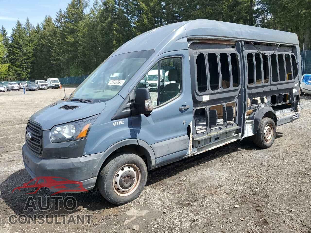FORD TRANSIT 2019 - 1FTYR3XM2KKB13801