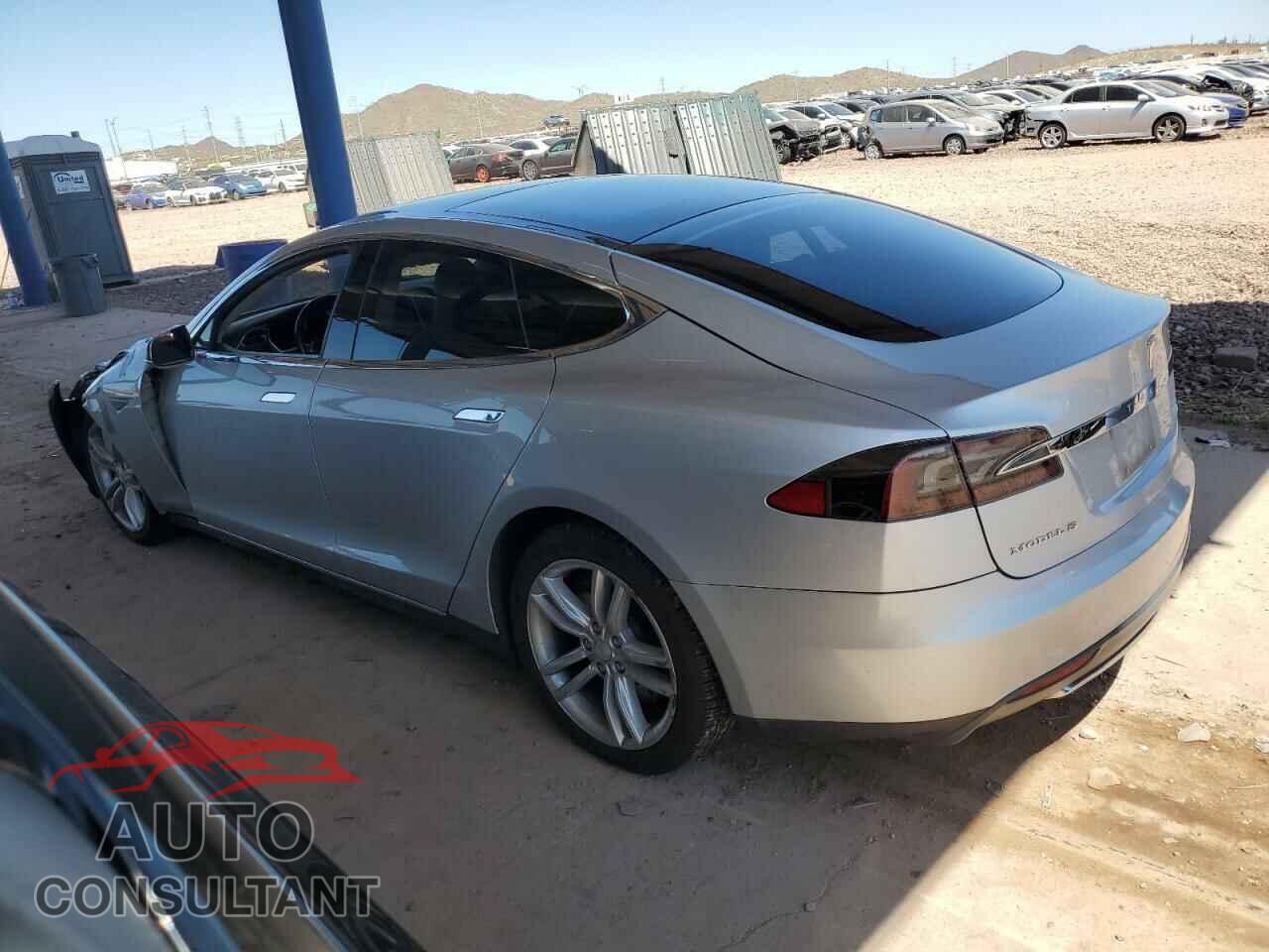 TESLA MODEL S 2012 - 5YJSA1DP2CFP01454