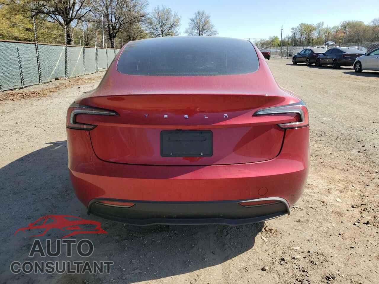 TESLA MODEL 3 2025 - 5YJ3E1EA7SF906723