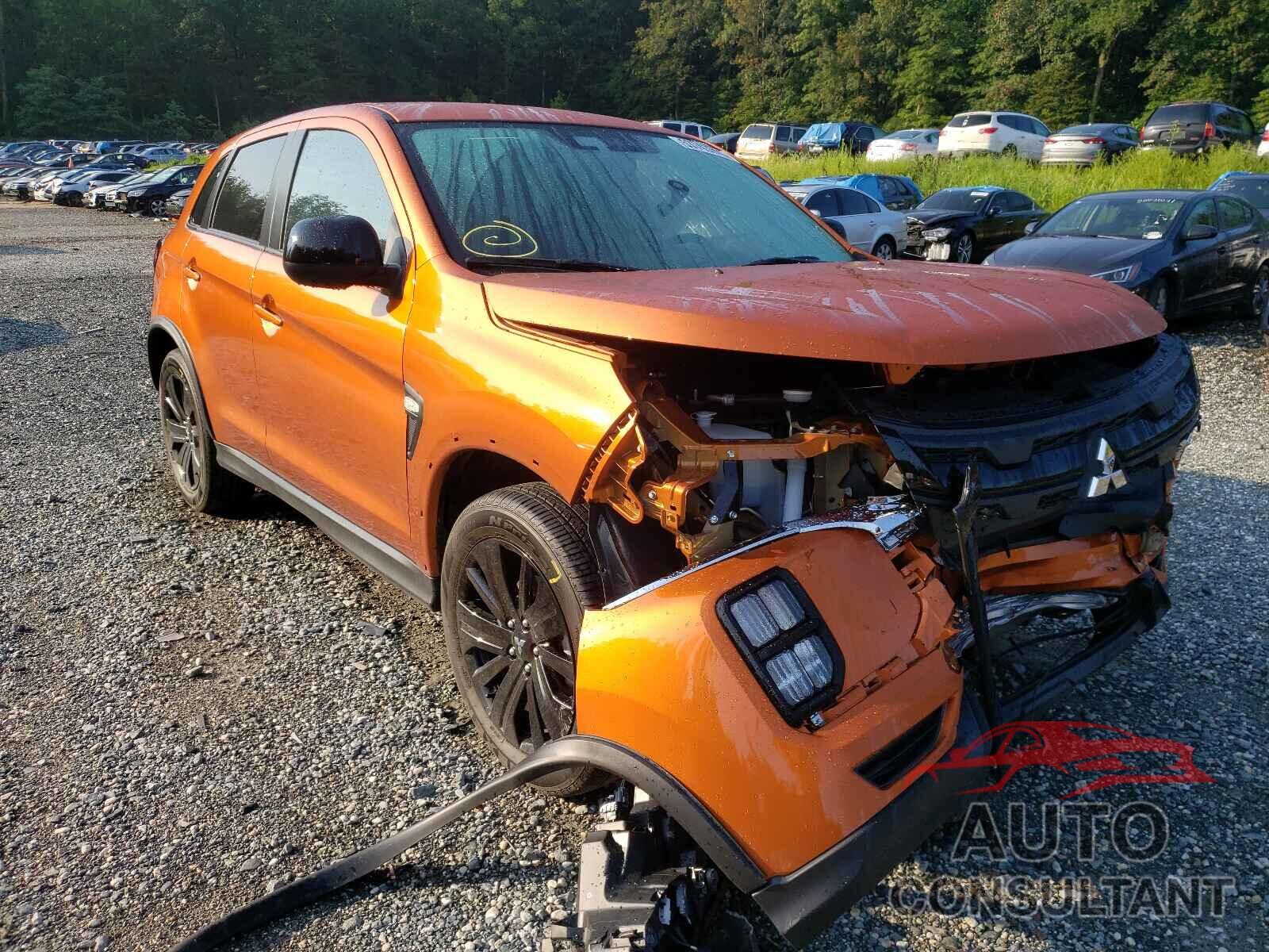 MITSUBISHI OUTLANDER 2021 - JA4APUAU8MU020465