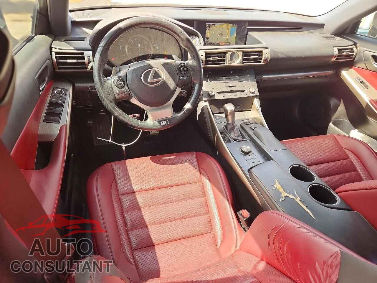 LEXUS IS 2015 - JTHBF1D24F5067767