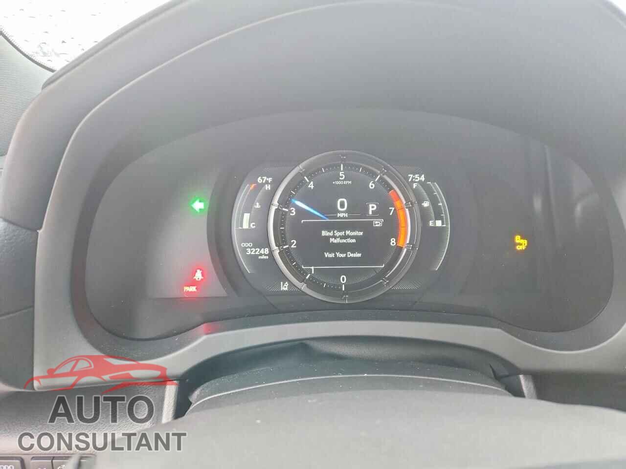 LEXUS IS 2024 - JTHGZ1B29R5072449