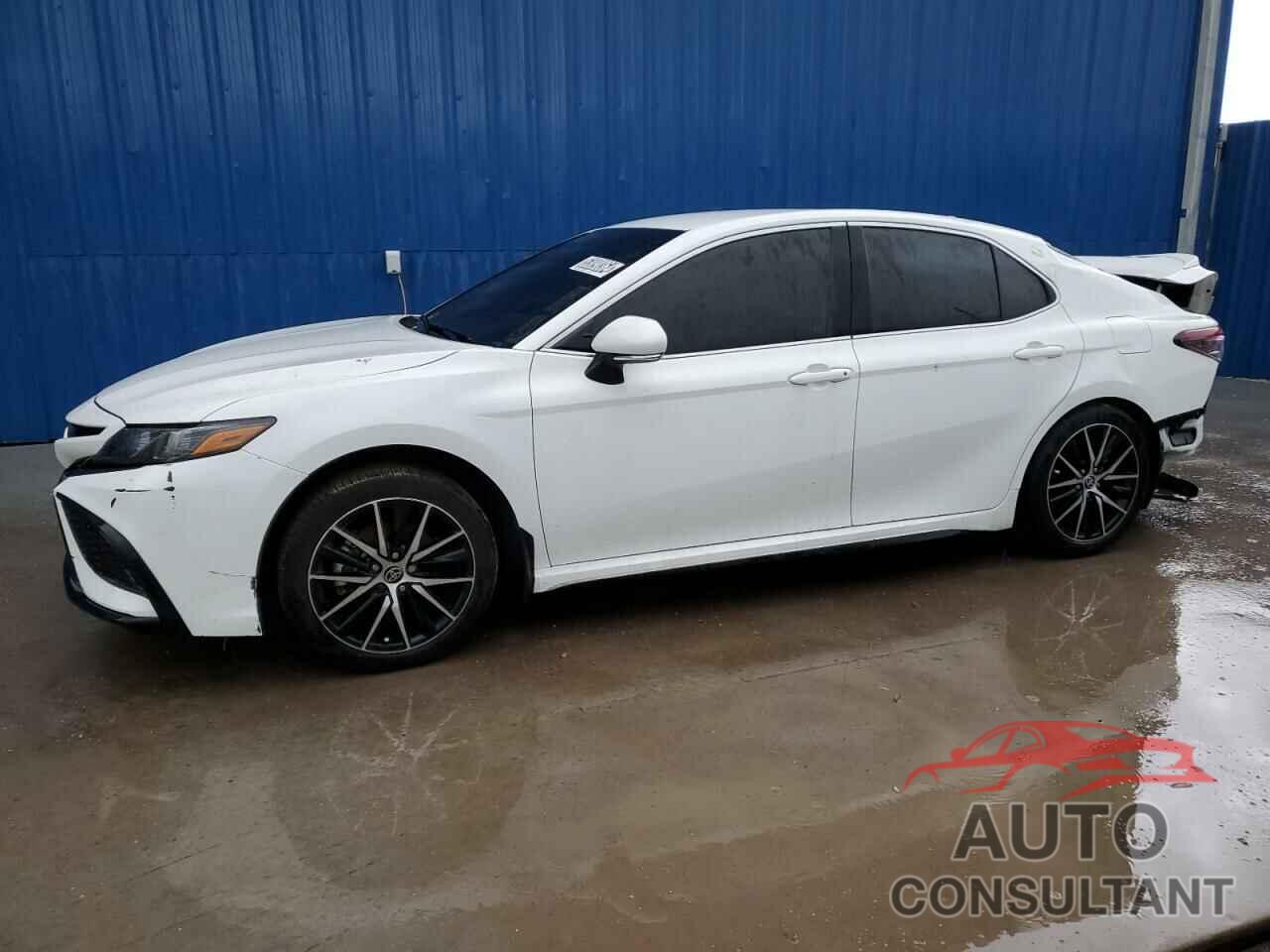 TOYOTA CAMRY 2023 - 4T1G11AK2PU772080