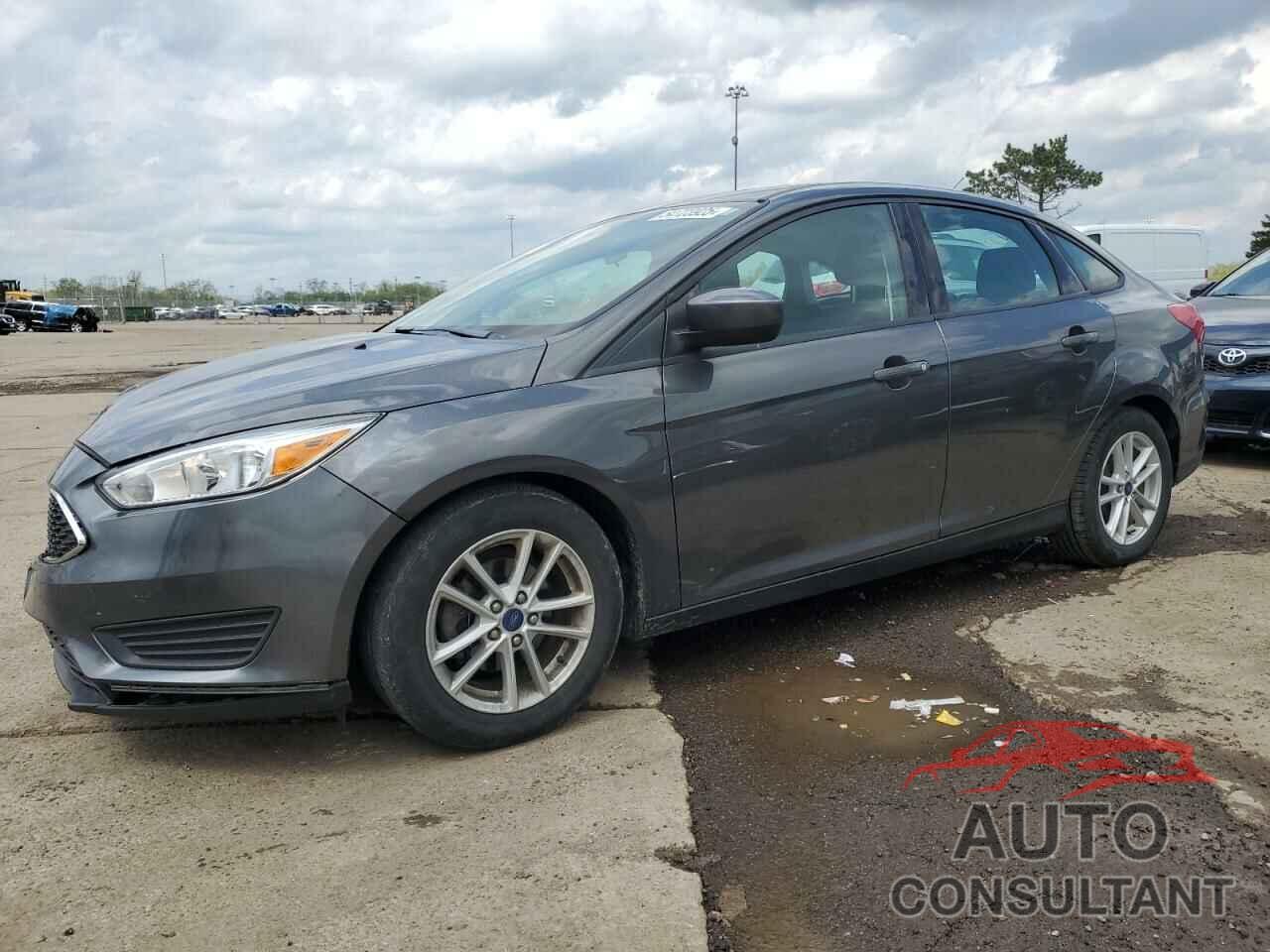 FORD FOCUS 2018 - 1FADP3F24JL246157