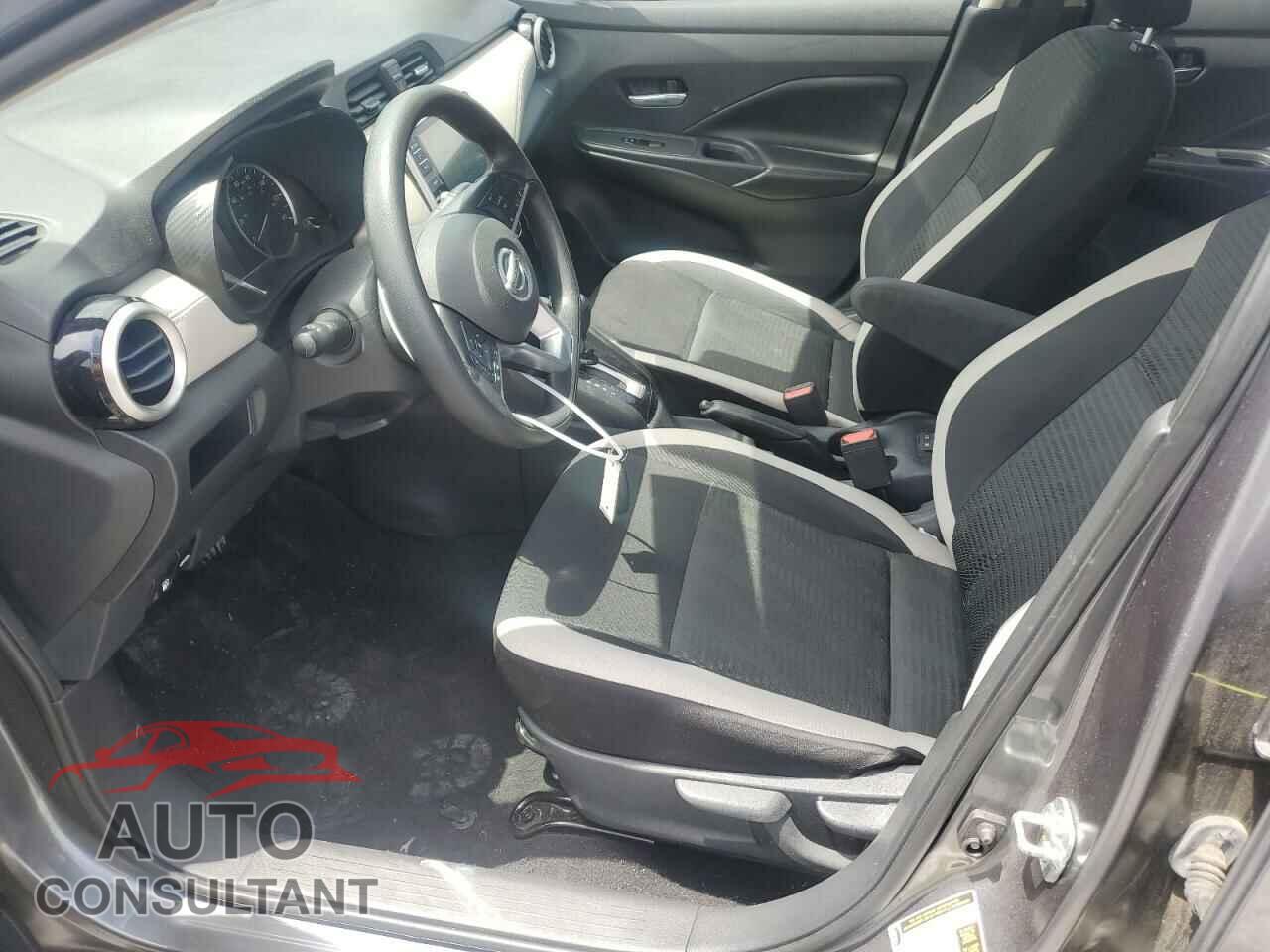 NISSAN VERSA 2020 - 3N1CN8EV0LL807100