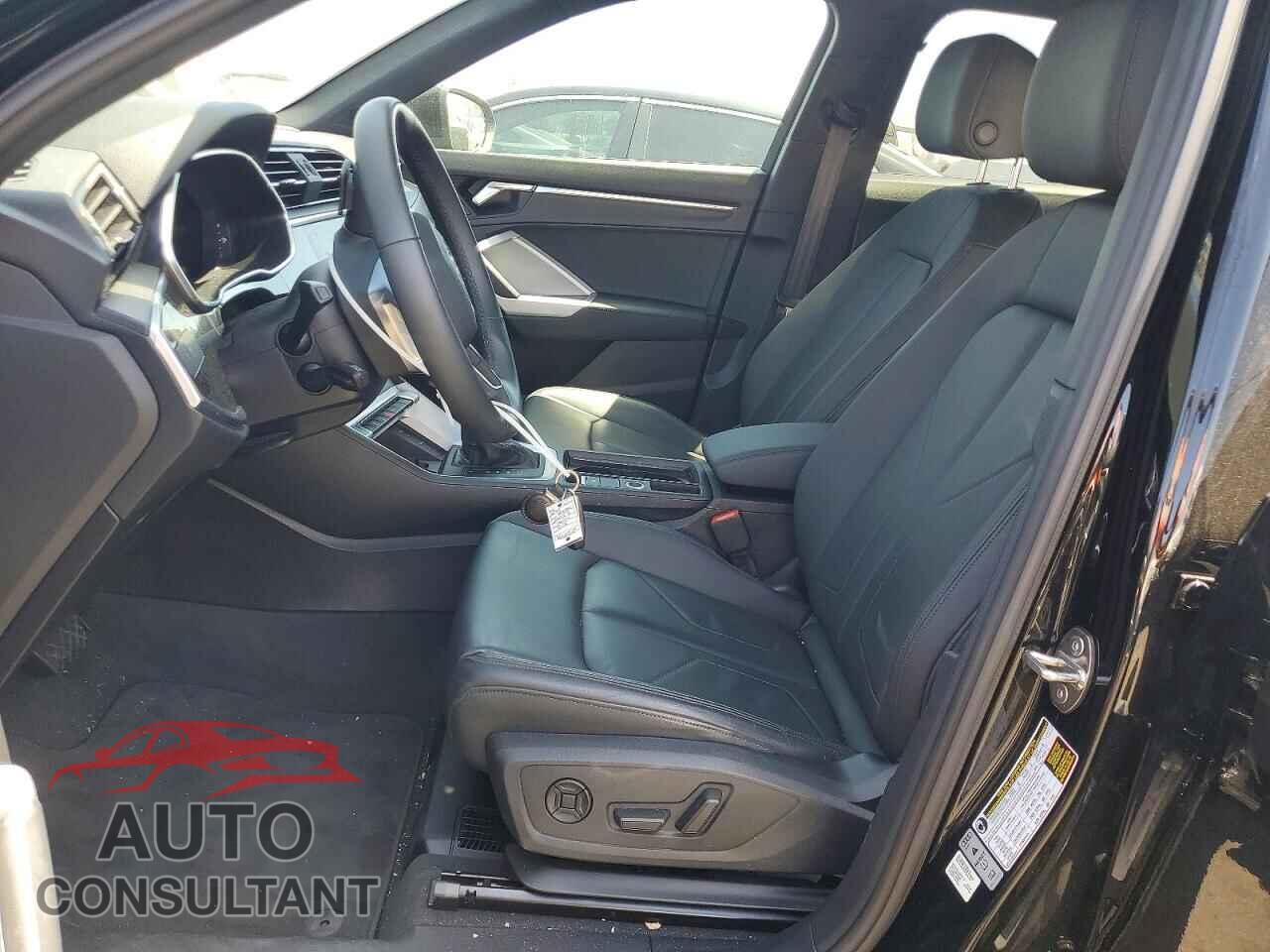 AUDI Q3 2023 - WA1EECF39P1065891